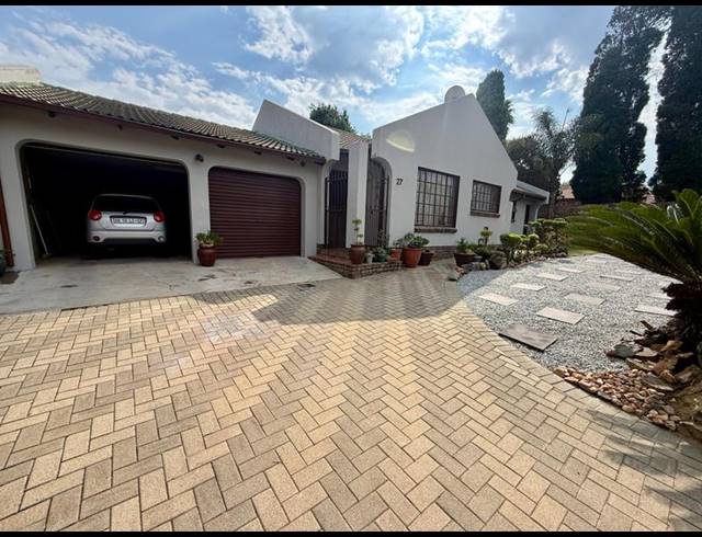 3 BEDROOM HOUSE FOR SALE IN THE REEDS